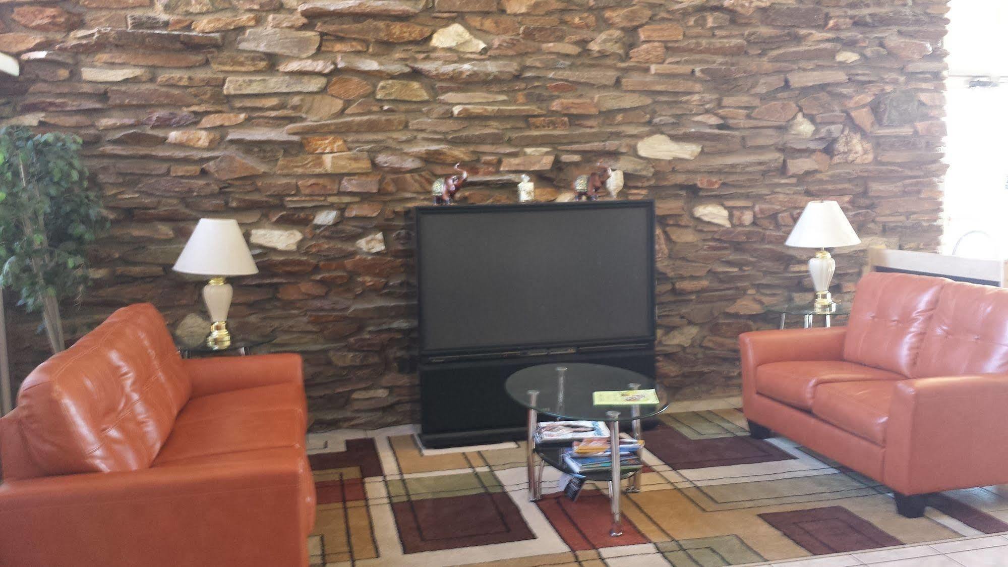 Howard Johnson By Wyndham Phoenix Airport/Downtown Area Екстериор снимка